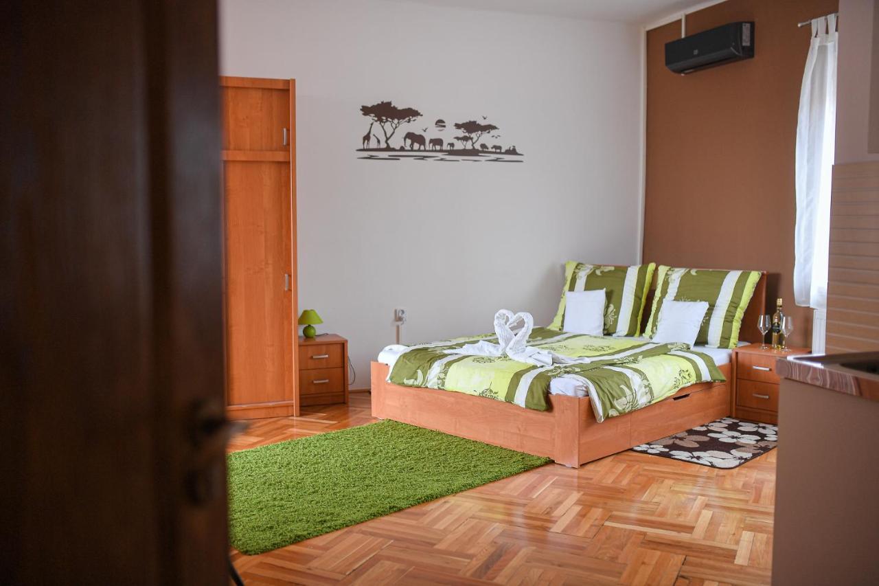 Kokusz Apartmanok Еґер Номер фото