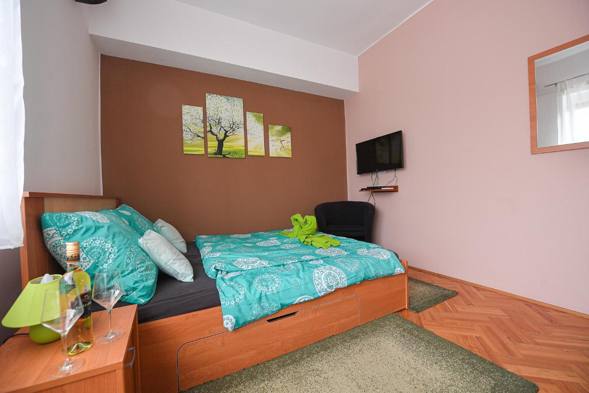 Kokusz Apartmanok Еґер Номер фото